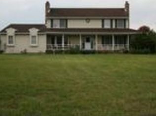 11 Wick Dr, Pilesgrove, NJ 08098