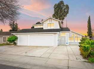 8152 Lakespring Way, Sacramento, CA 95828