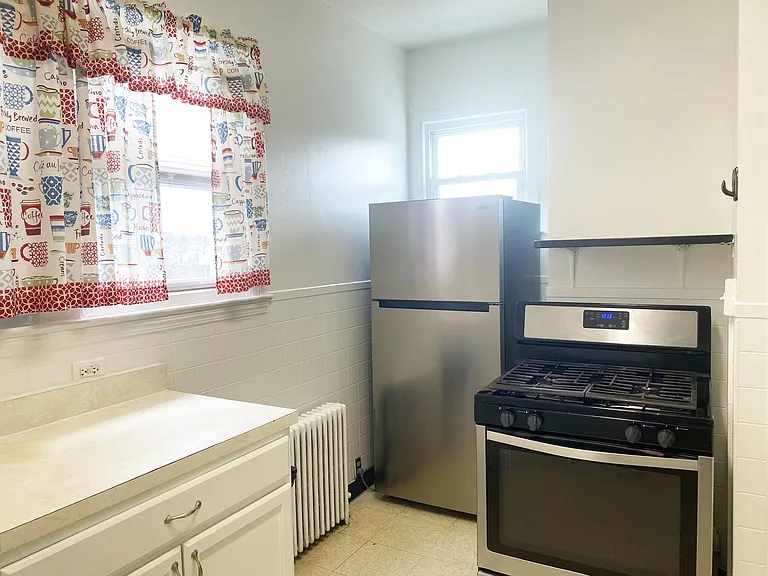24 Sherwood Ave #2 — Photo 12