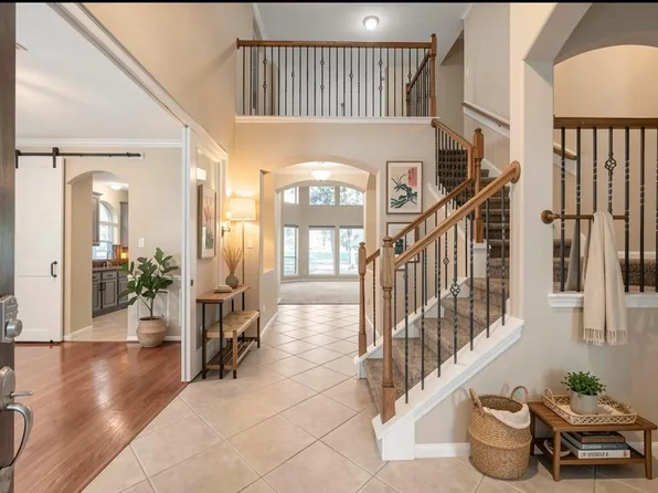 39 Laguna Rd, Montgomery, TX 77356