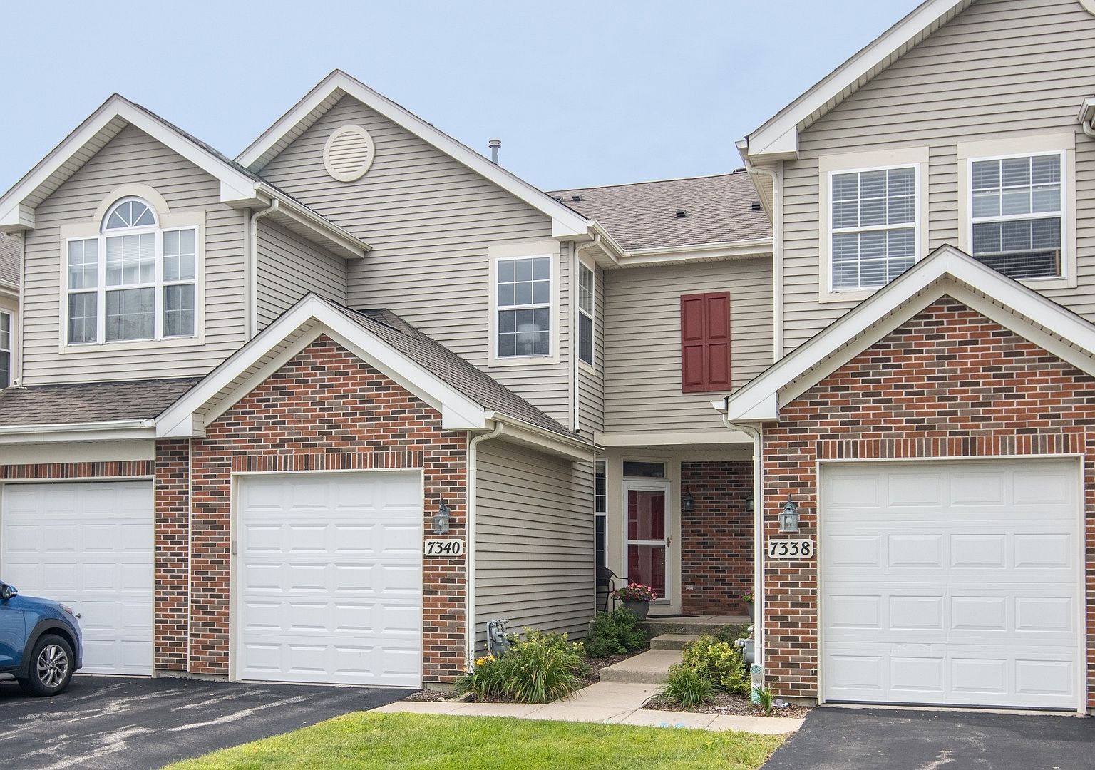 7340 Grandview Ct 7340, Carpentersville, IL 60110 Zillow
