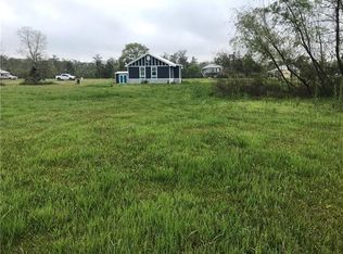 26312 Riverscape Dr, Springfield, LA 70462