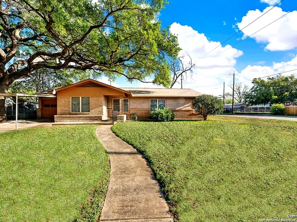 383 Nash Blvd, San Antonio, TX 78223