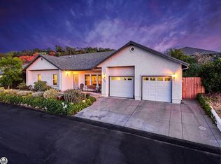 18078 Clouds Rest Rd, Soulsbyville, CA 95372