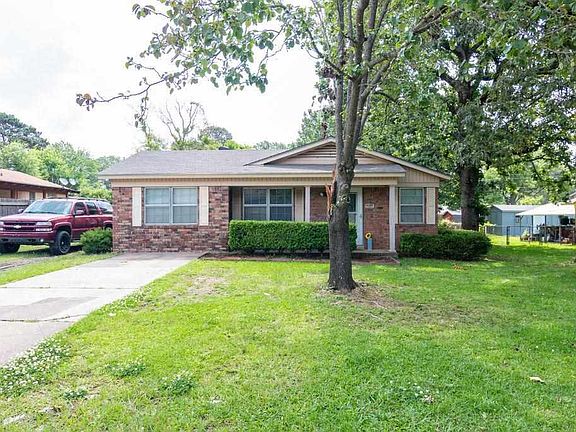 2nd image of 4906 Pinson Dr
