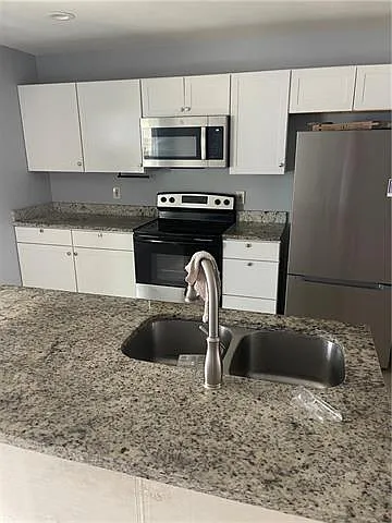 2822 Richland St #B — Photo 13