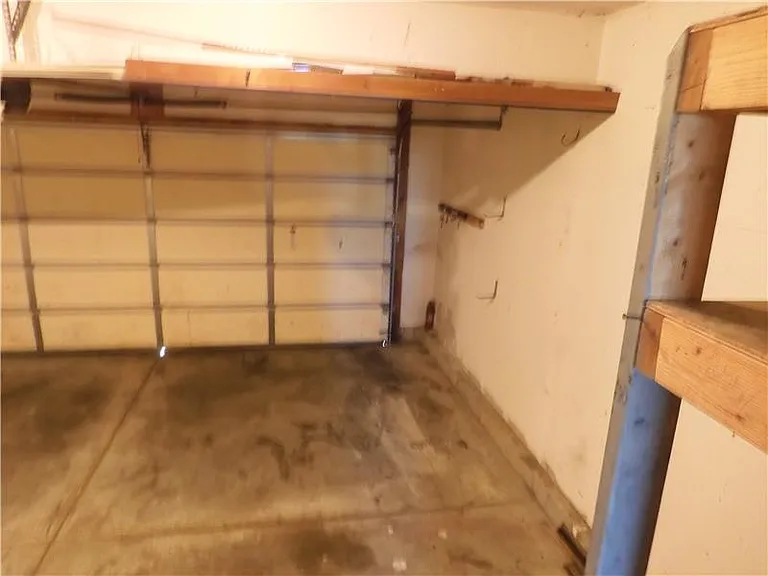 1201 Catletts Ct — Photo 28