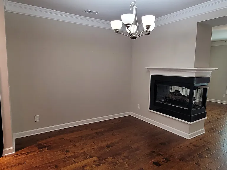 4185 Baverton Dr — Photo 5
