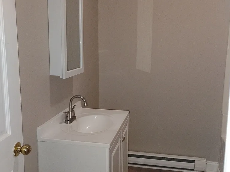 127 Dove St #1 — Photo 4