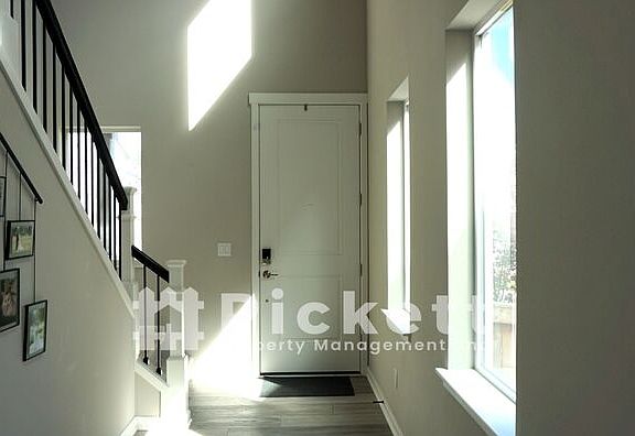3rd image of 4670 Hibiscus Cir SW