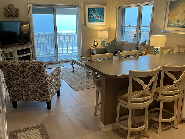 311 Ocean Ave #4 — Photo 6