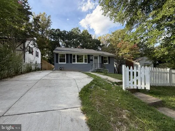 128 Whitmoor Ter, Silver Spring, MD 20901