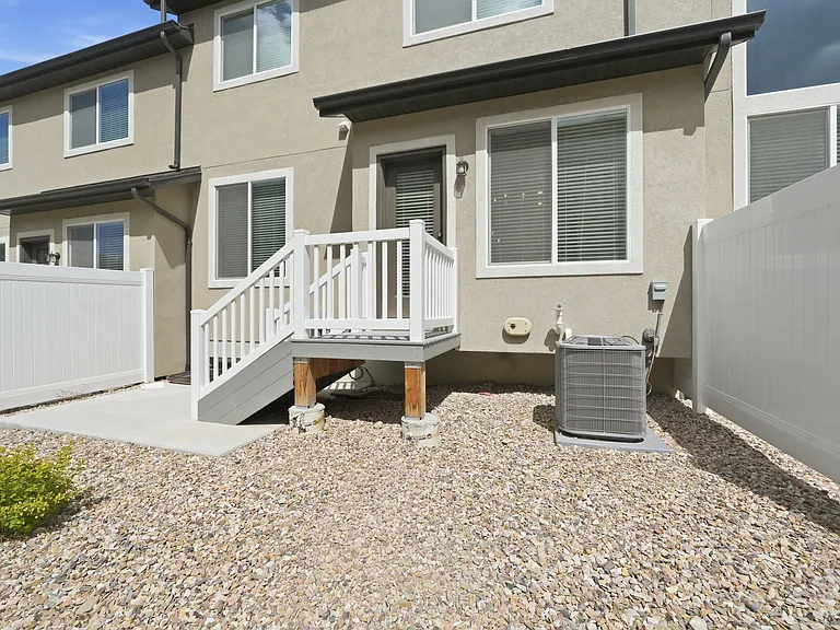 12672 S Bishop Pass Cv — Photo 34