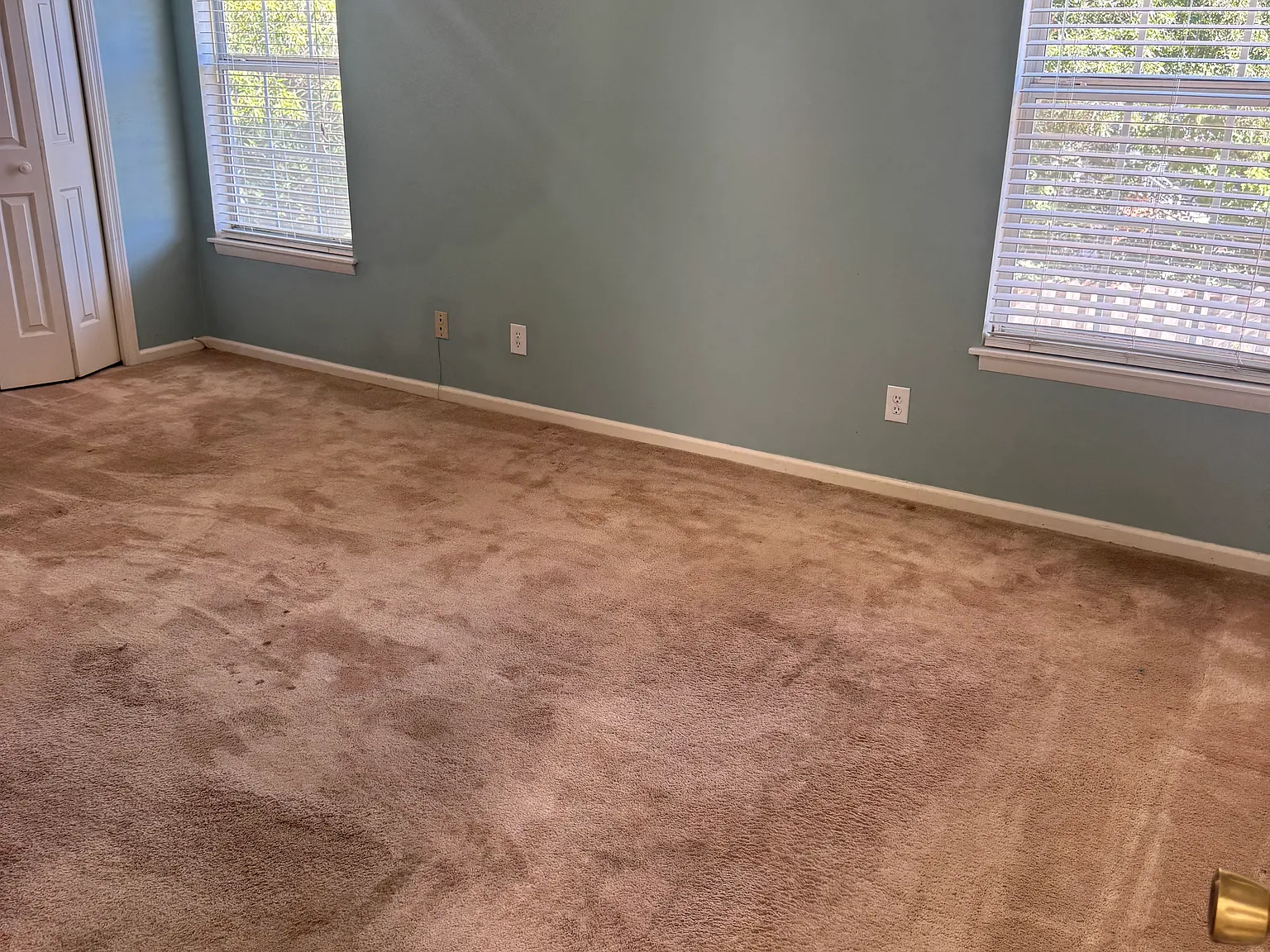 3 bed, 1200 sqft, $1,650 — Photo 3