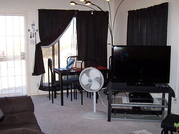 4th image of 74965 Alta Loma Dr