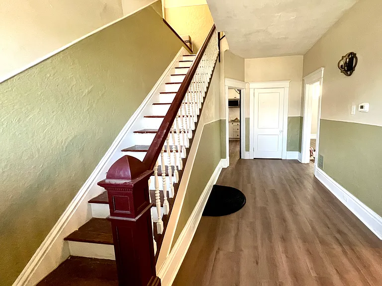 141 Brightwood Ave — Photo 19
