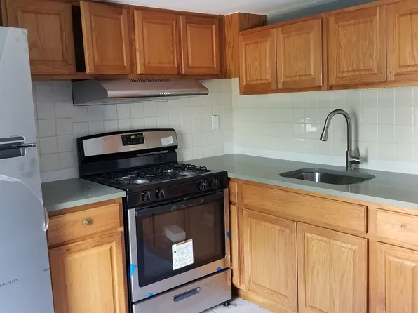 276 Summer Ave APT 3, Newark, NJ 07104