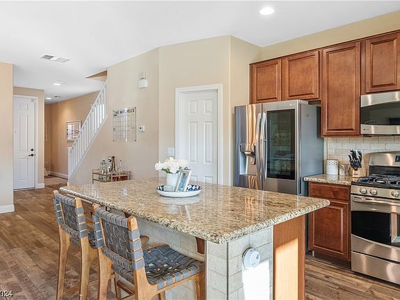 5th image of 7137 Weavers Pl