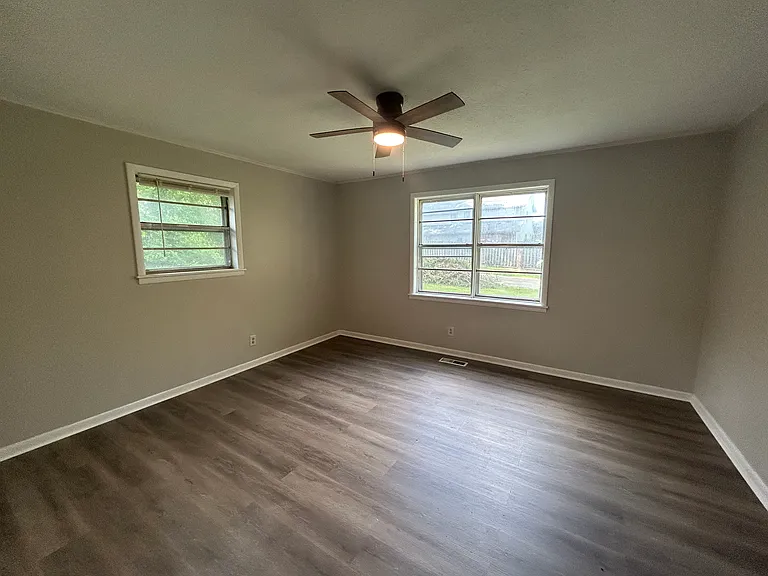 1409 Central Ave — Photo 7