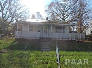204 W Hill St, Eureka, IL