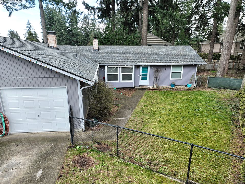 1st image of 14311 NE 15th Cir #14311