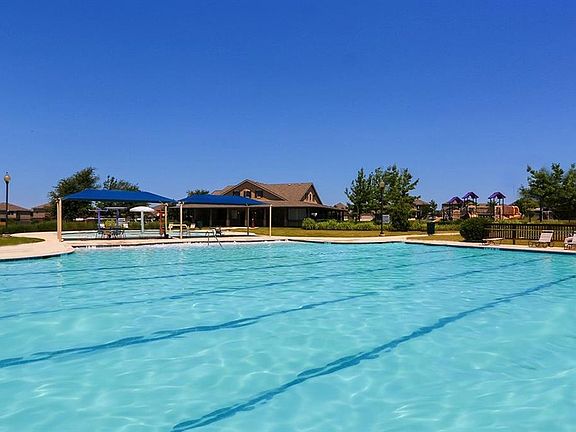 Resort Style Pool