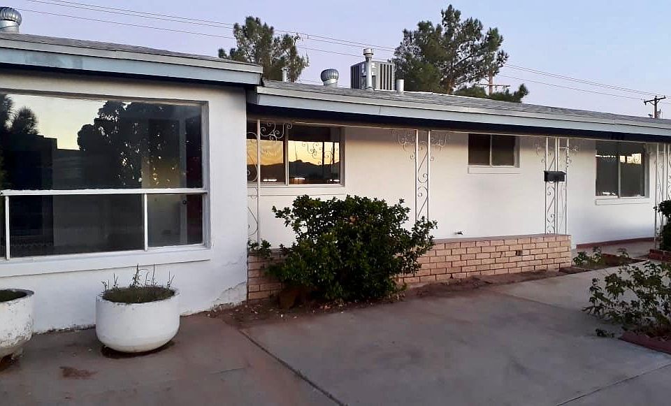 1st image of 722 N Yarbrough Dr #1