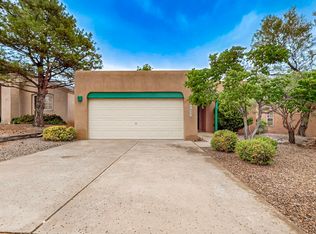 7623 Vista Alta Rd NW, Albuquerque, NM 87114