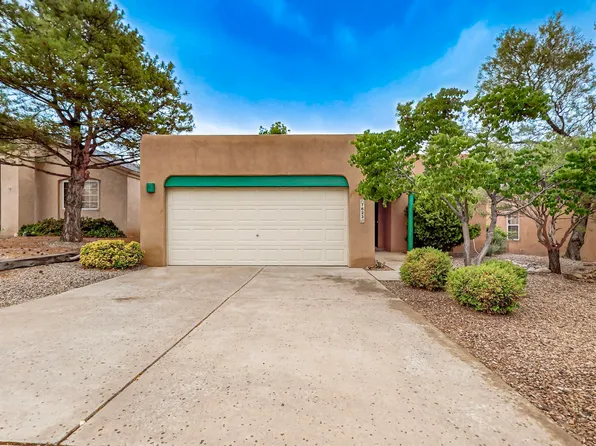7623 Vista Alta Rd NW, Albuquerque, NM 87114