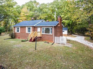 7621 Richmond Hwy, Gladstone, VA 24553