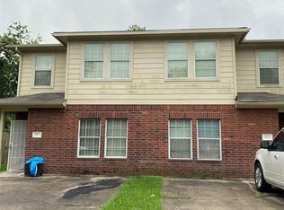 4748 Clover St, Houston, TX 77033