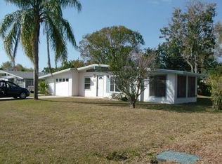 353 Pine Tree Rd, Venice, FL 34293