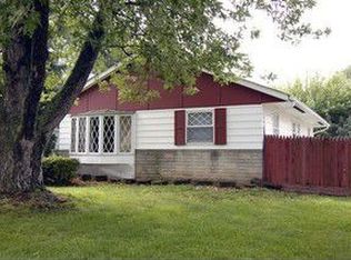 152 Birch St, Carpentersville, IL