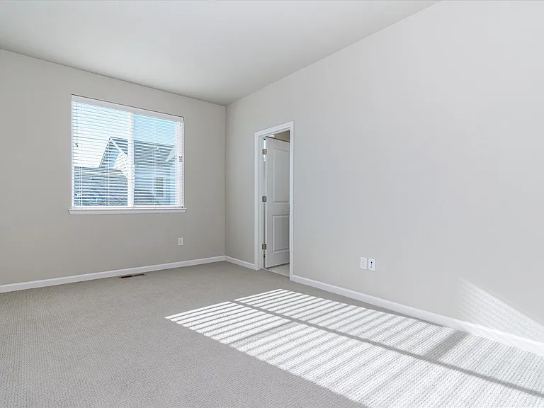 1380 Hoyt St #4 — Photo 9
