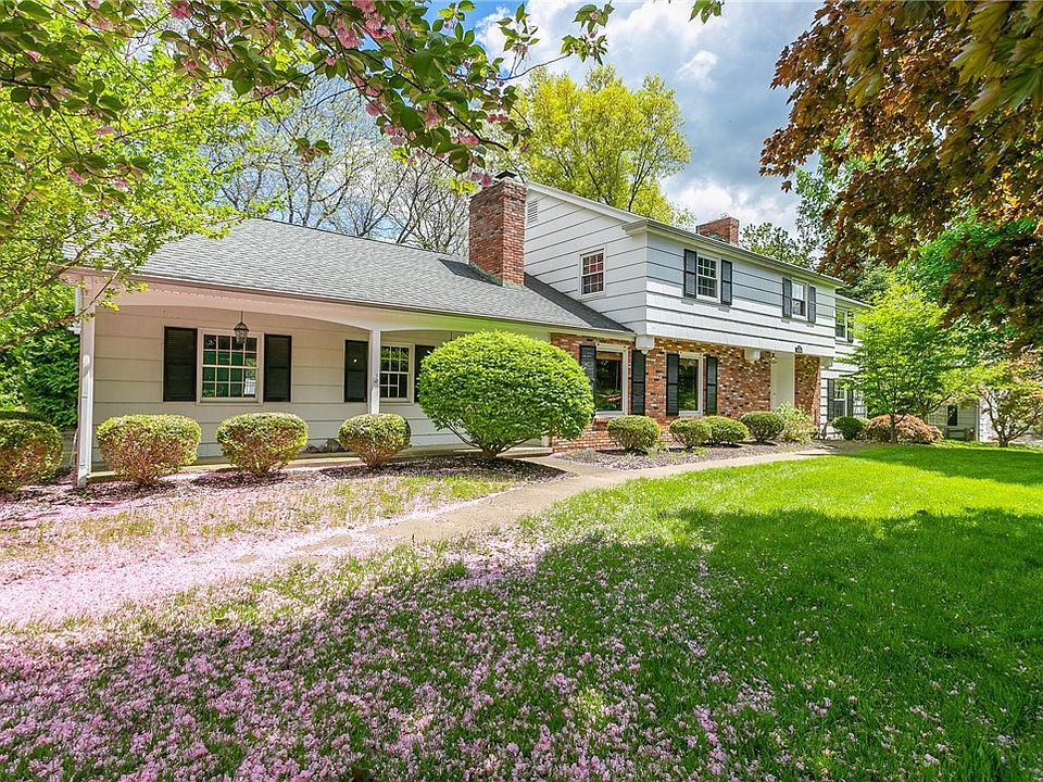 41 Old Farm Cir, Pittsford, NY 14534 Zillow