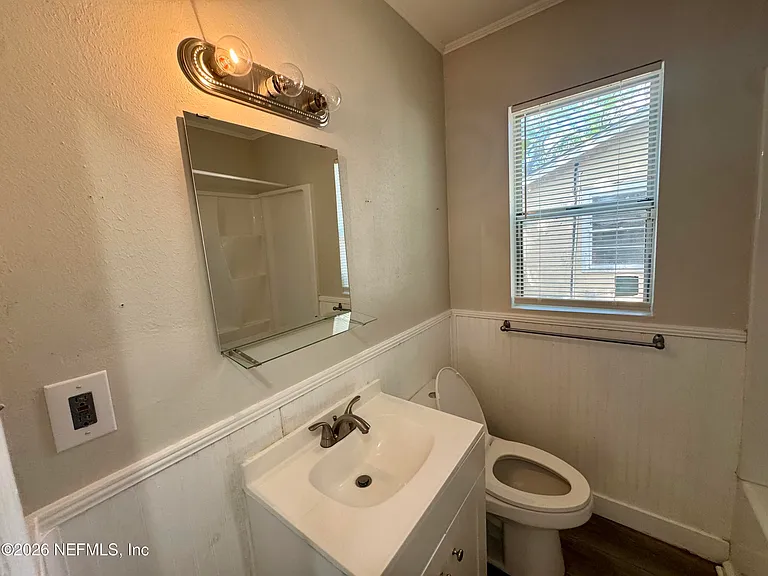 3352 College St — Photo 13