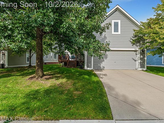 5th image of 42591 Whitman Way