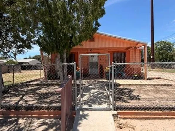 209 Cenizo St, Rio Grande City, TX 78582