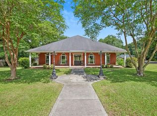 11570 Waterford Dr, Irvington, AL 36544