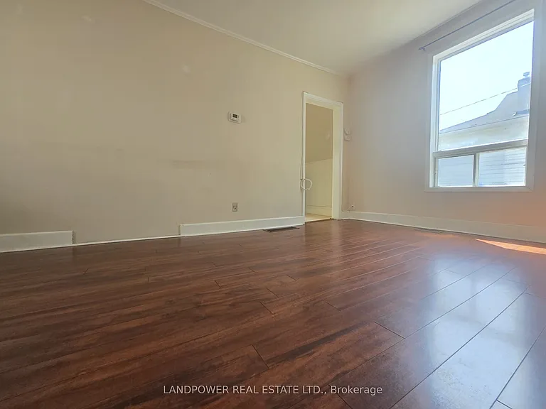 451 Ontario St #MAIN FLOOR — Photo 7