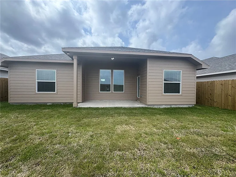 1258 Thames Chase Dr — Photo 6