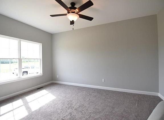 3rd image of 7021 Monaco Dr
