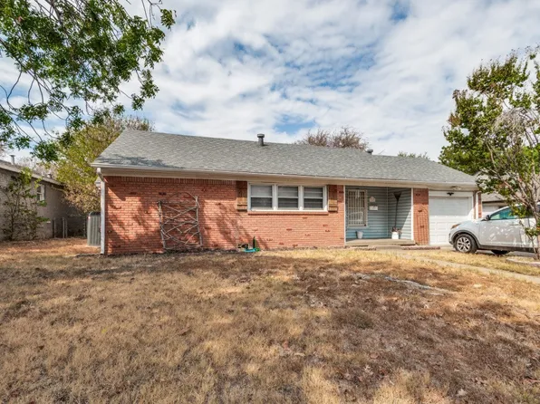 3143 Willow Park St, Richland Hills, TX 76118