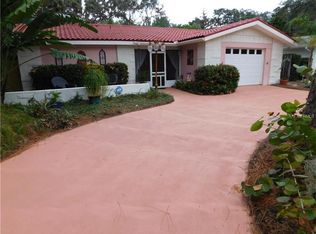 217 Timberlane Dr, Palm Harbor, FL 34683