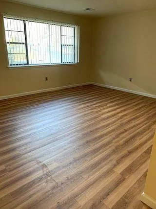 Brooklawn Gardens Parlin Apartments — Photo 9