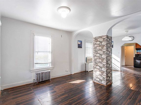 2nd image of 46 Marguerite Ave