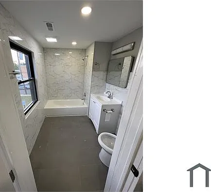 2 bed, 1200 sqft, $2,200 — Photo 1