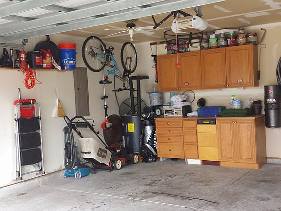 Garage showing total storage