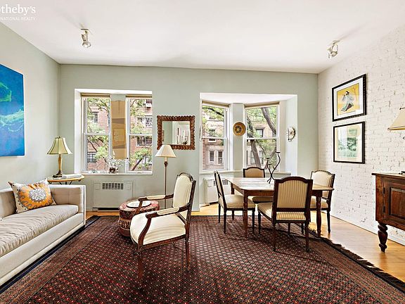 4th image of 24 W 90th St APT 3