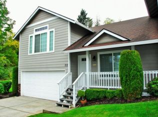 713 NW Meadow Ridge Dr, Camas, WA 98607